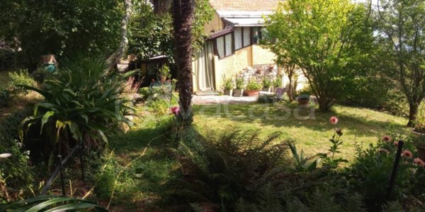 casa indipendente in vendita a Camogli in zona Ruta