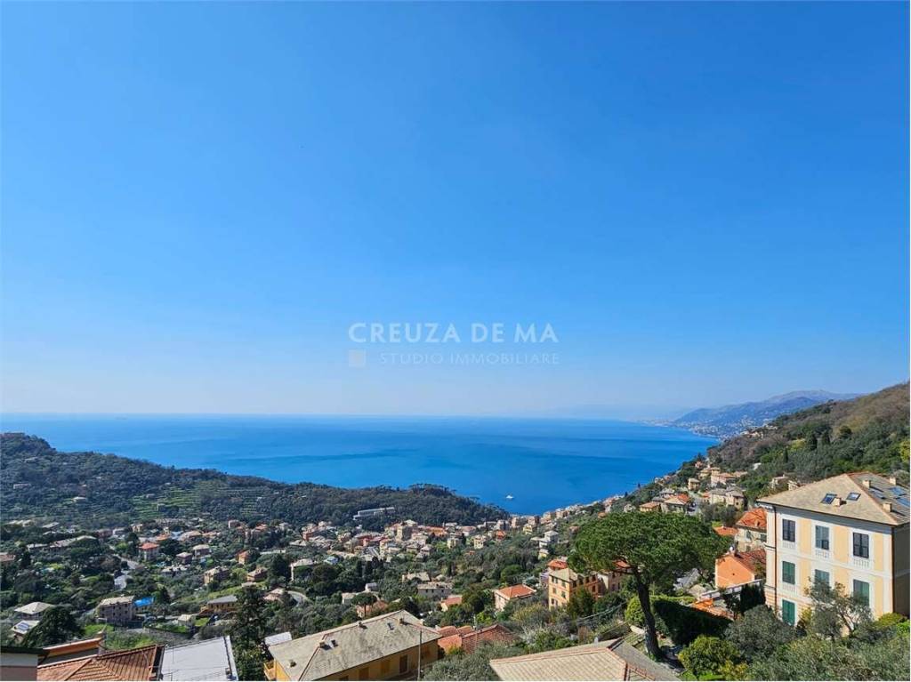 appartamento in vendita a Camogli in zona Ruta