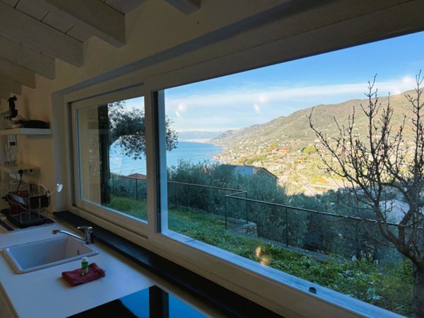 casa indipendente in vendita a Camogli