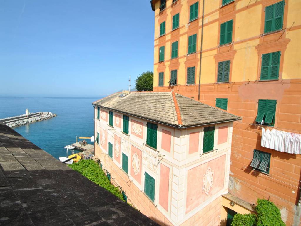appartamento in vendita a Camogli