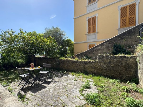appartamento in vendita a Camogli