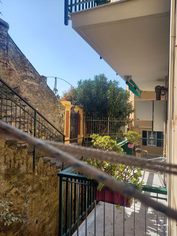 appartamento in vendita a Camogli in zona Ruta