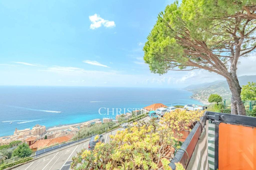 appartamento in vendita a Camogli