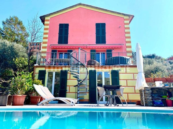casa indipendente in vendita a Camogli in zona Ruta