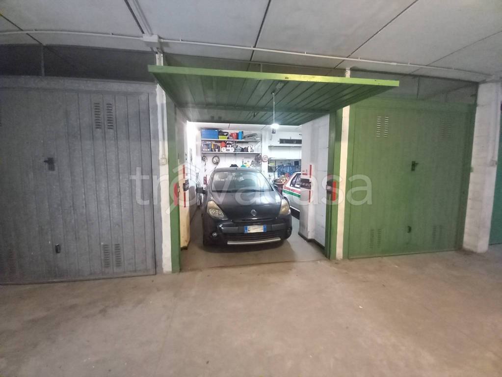 box auto in vendita a Camogli in zona San Rocco