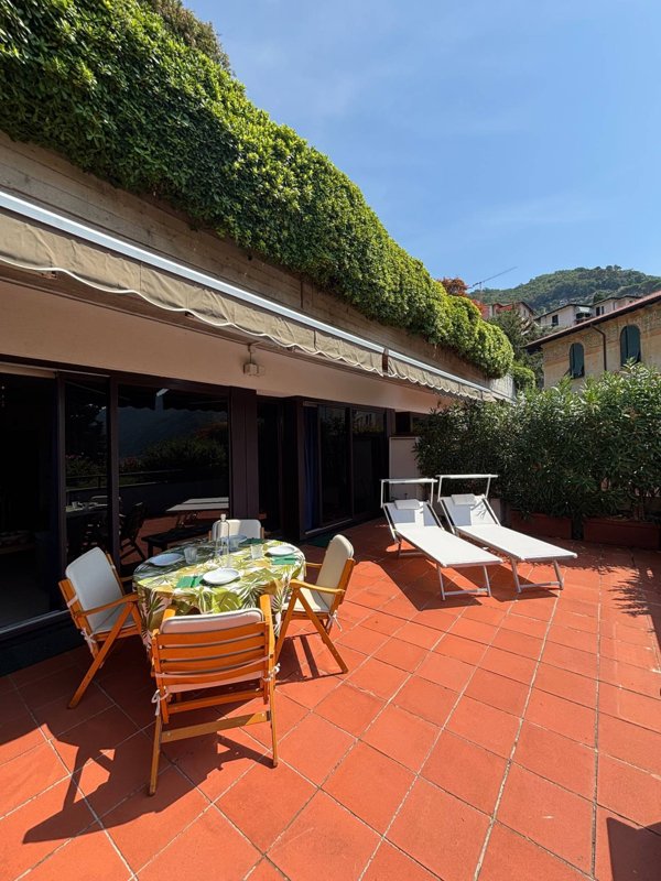 appartamento in vendita a Camogli in zona Ruta