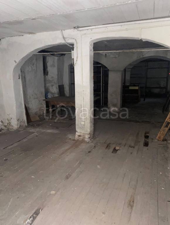 locale commerciale in vendita a Campo Ligure