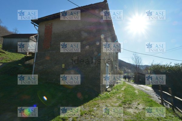 casale in vendita a Campo Ligure