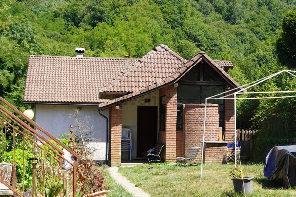casa indipendente in vendita a Campo Ligure