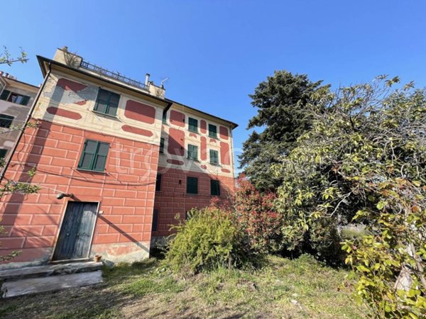 appartamento in vendita a Campomorone in zona Gallaneto