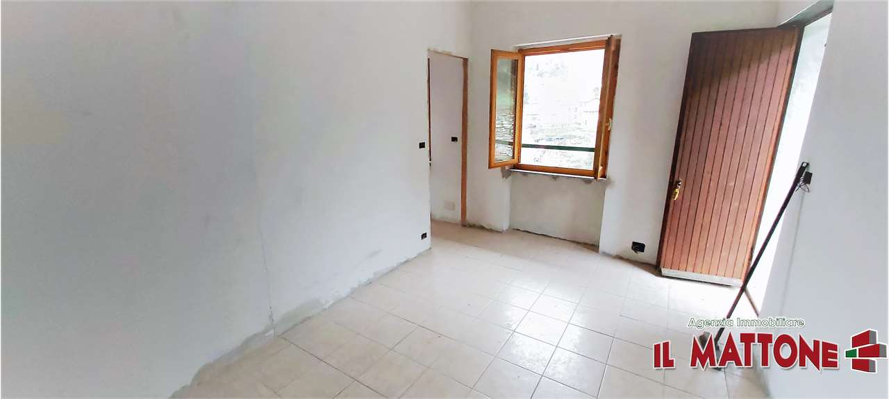 appartamento in vendita a Campomorone in zona Gallaneto