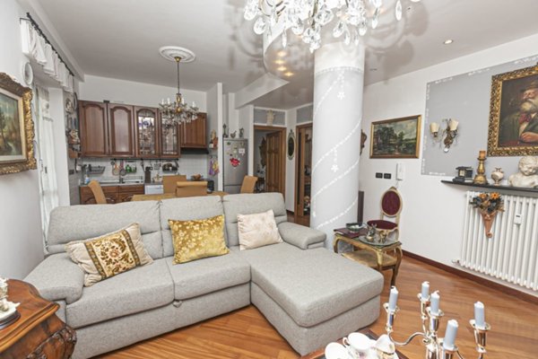 appartamento in vendita a Campomorone in zona Isoverde