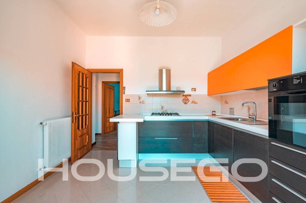 casa indipendente in vendita a Campomorone