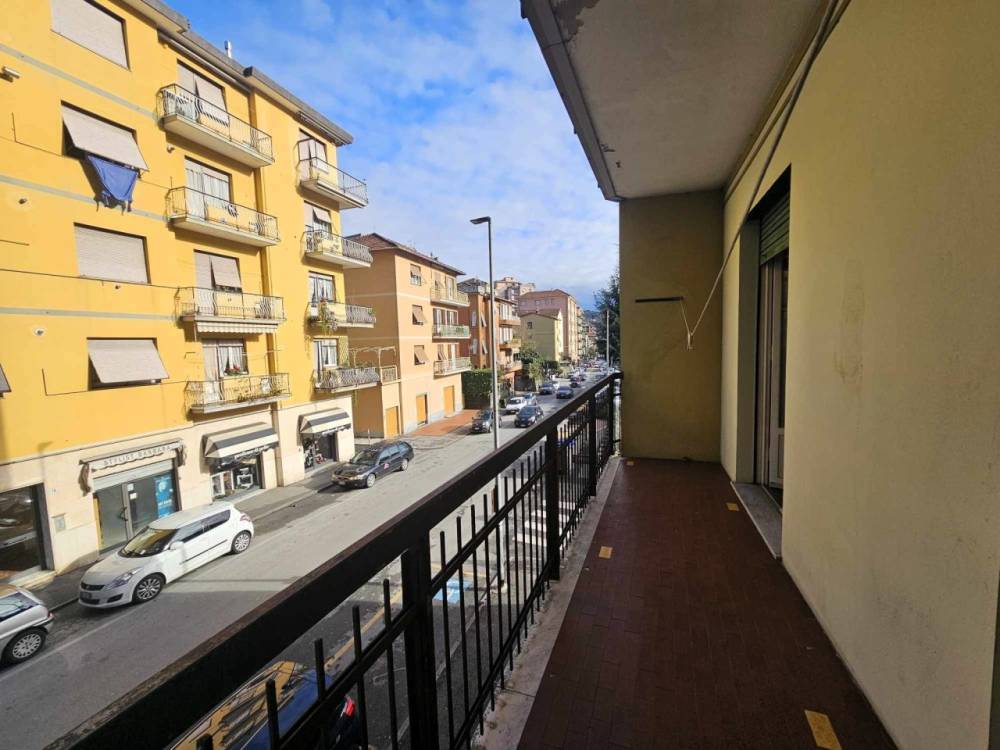 appartamento in vendita a Campomorone