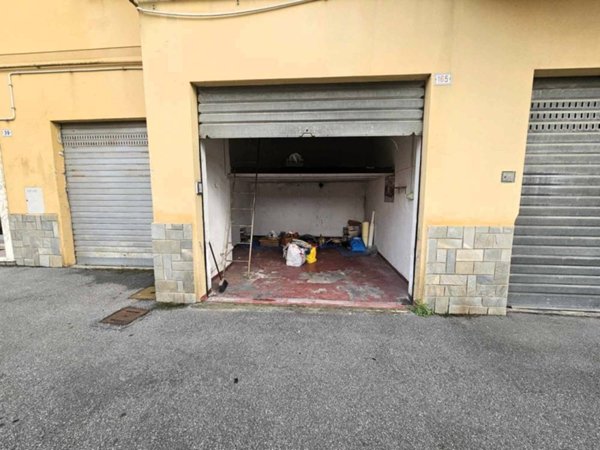 locale di sgombero in vendita a Campomorone
