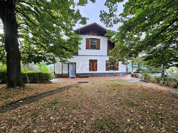 casa indipendente in vendita a Campomorone in zona Langasco