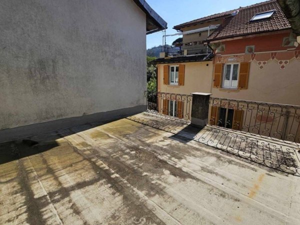 appartamento in vendita a Campomorone
