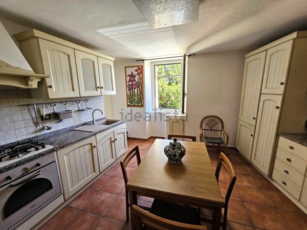 casa semindipendente in vendita a Campomorone