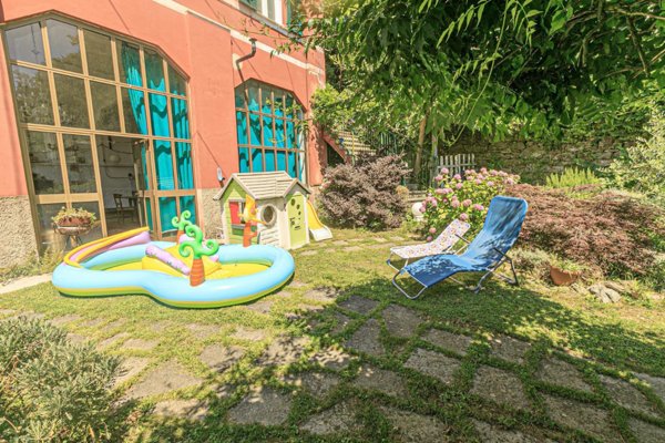 casa indipendente in vendita a Campomorone in zona Cravasco