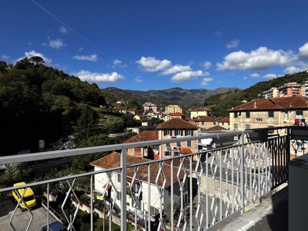 appartamento in vendita a Campomorone