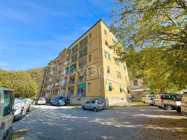 appartamento in vendita a Campomorone in zona Isoverde