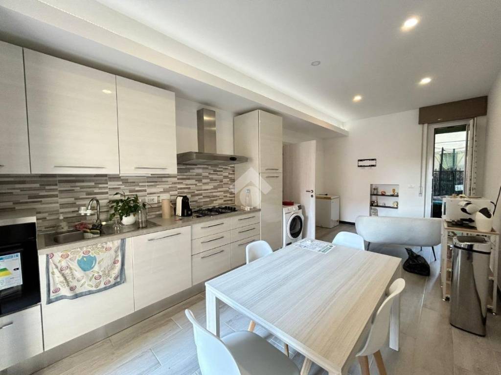 appartamento in vendita a Campomorone