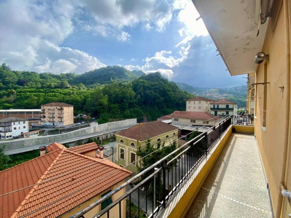 appartamento in vendita a Campomorone