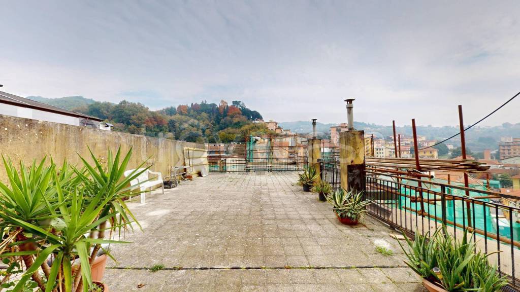 appartamento in vendita a Campomorone