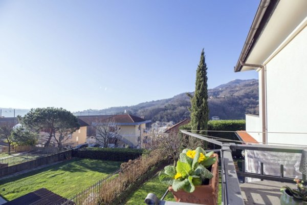 appartamento in vendita a Campomorone