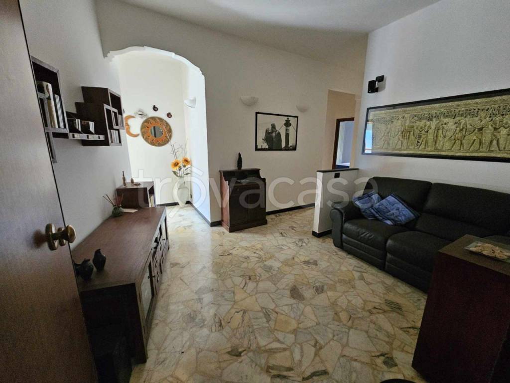 appartamento in vendita a Campomorone