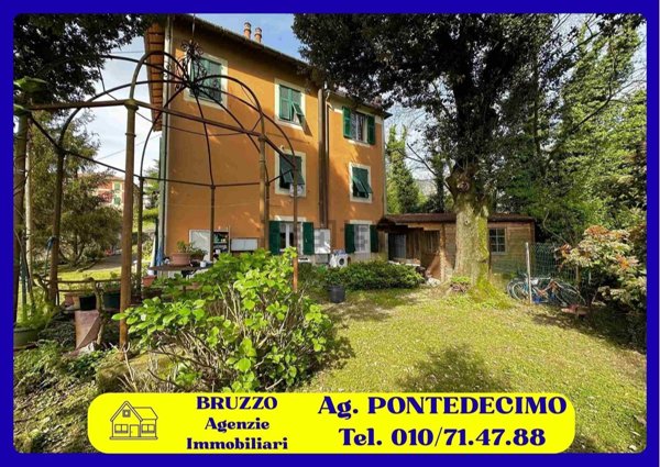 casa indipendente in vendita a Campomorone in zona Gallaneto