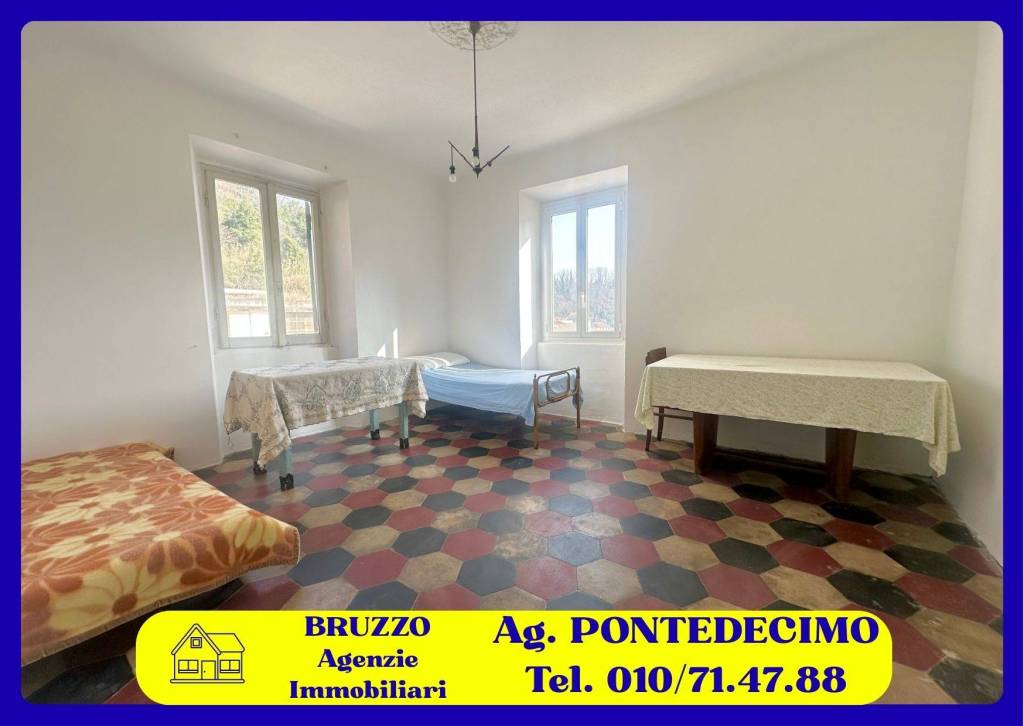 appartamento in vendita a Campomorone in zona Isoverde