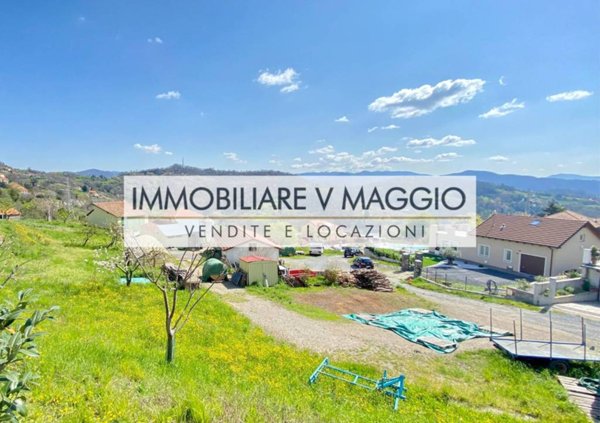 casa indipendente in vendita a Campomorone in zona Langasco