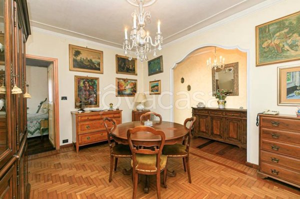 appartamento in vendita a Campomorone in zona Isoverde