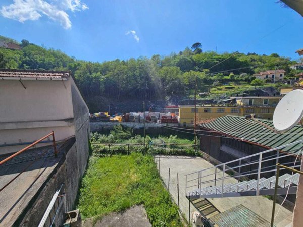 appartamento in vendita a Campomorone