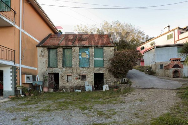 appartamento in vendita a Campomorone
