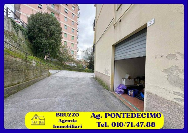 box auto in vendita a Campomorone