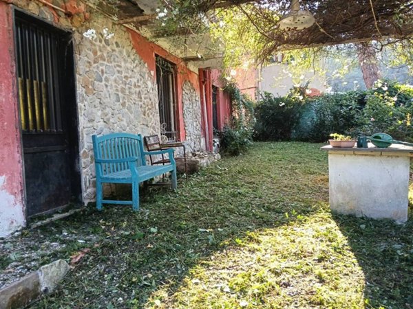 appartamento in vendita a Campomorone