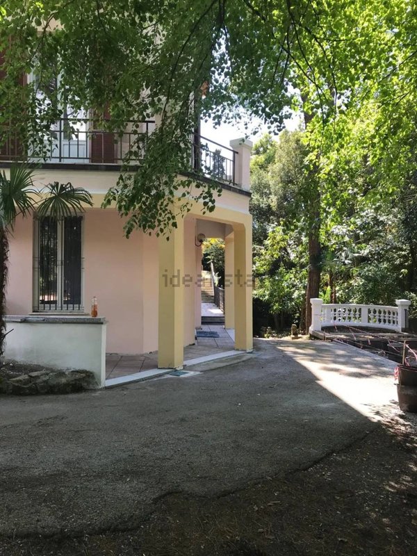 appartamento in vendita a Carasco