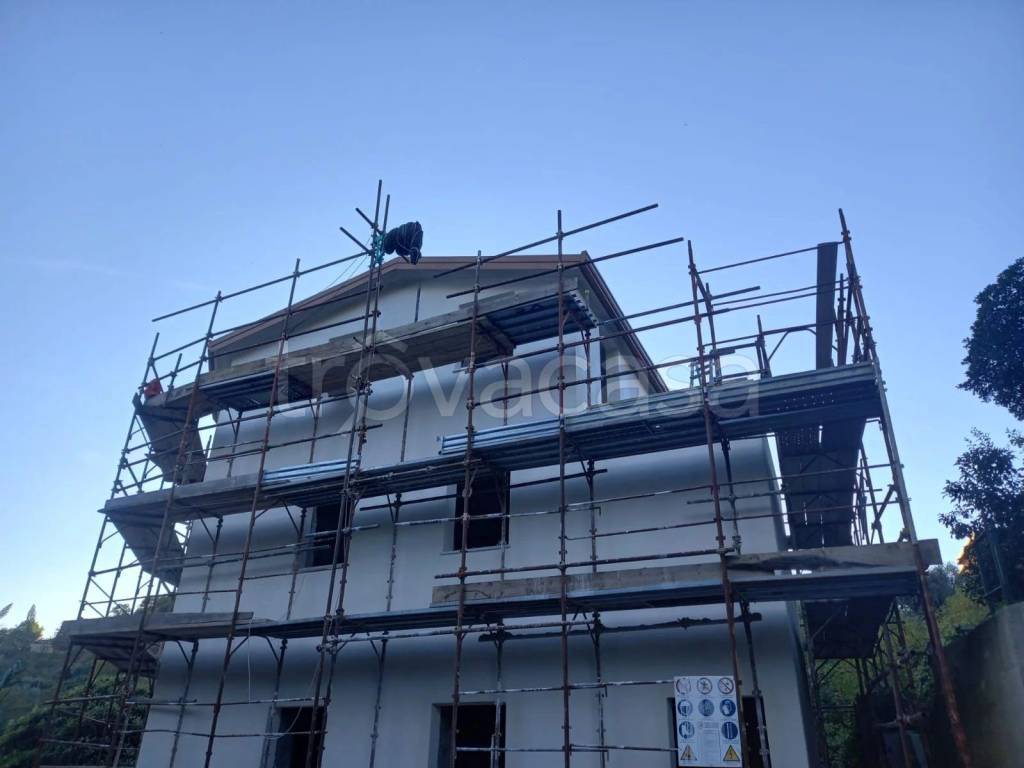 appartamento in vendita a Carasco in zona Rivarola