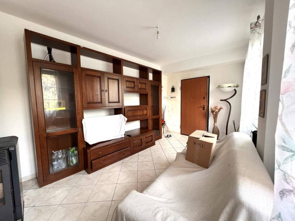 appartamento in vendita a Carasco in zona Terrarossa
