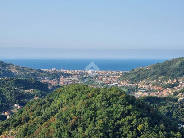casa indipendente in vendita a Carasco in zona Paggi