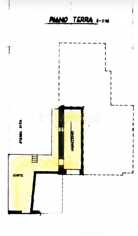 locale di sgombero in vendita a Carasco