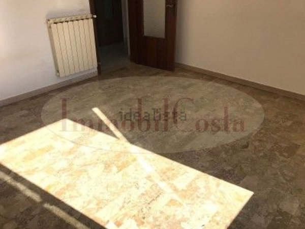 appartamento in vendita a Carasco in zona Graveglia