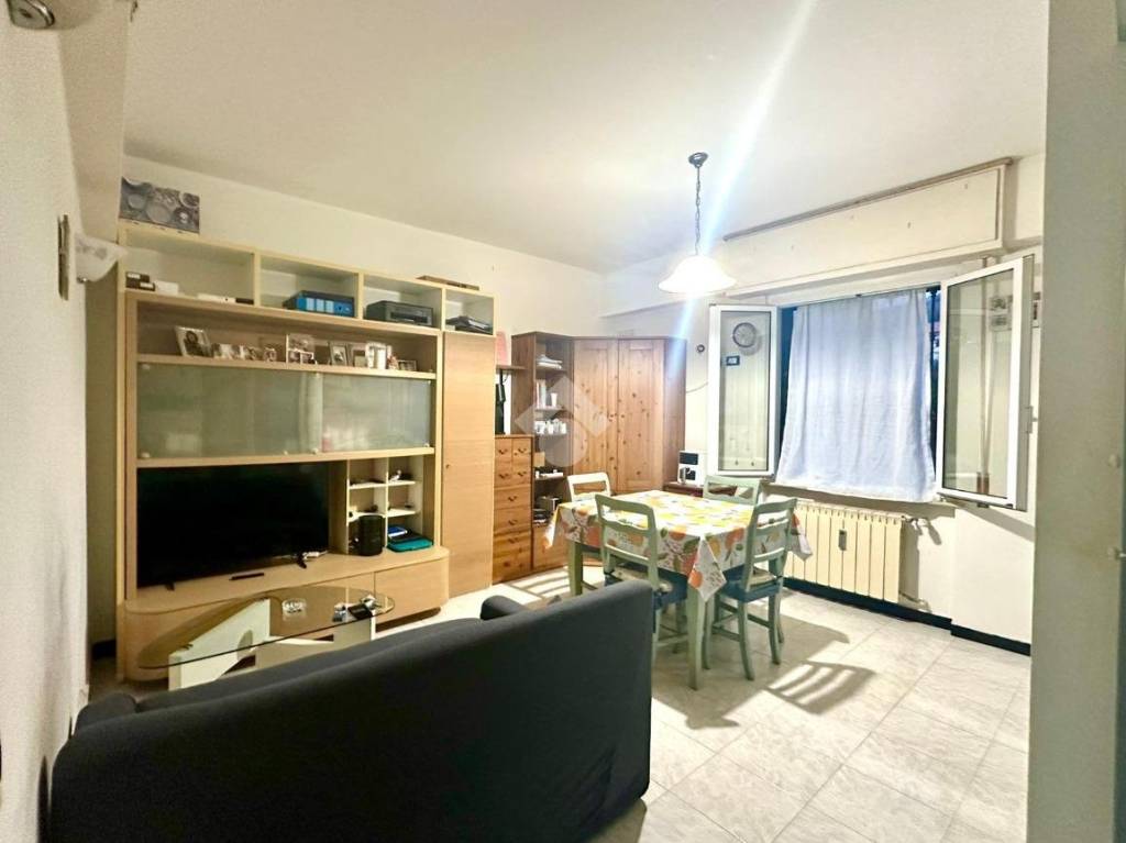 appartamento in vendita a Carasco in zona San Pietro di Sturla