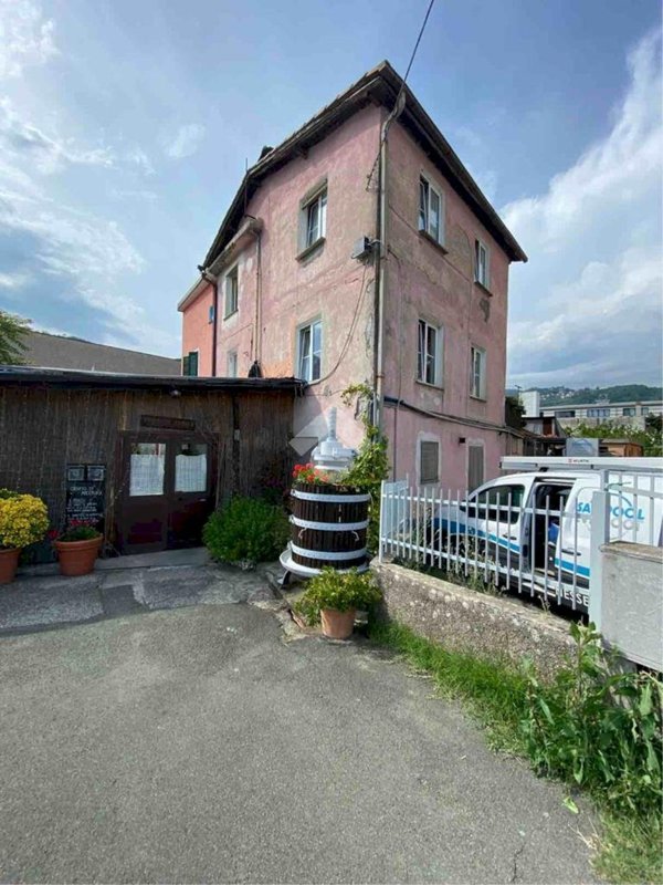 casa semindipendente in vendita a Carasco