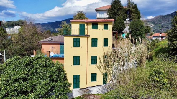 appartamento in vendita a Carasco in zona Comorga