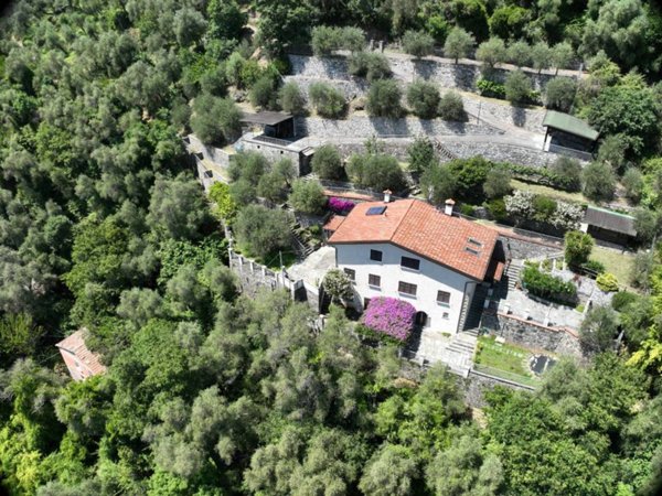 casa indipendente in vendita a Carasco in zona Rivarola