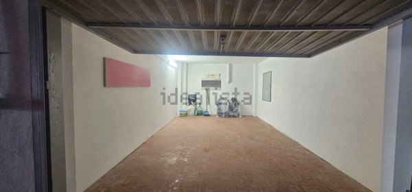 locale di sgombero in vendita a Carasco in zona San Pietro di Sturla