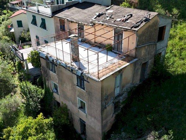 casale in vendita a Carasco in zona Paggi